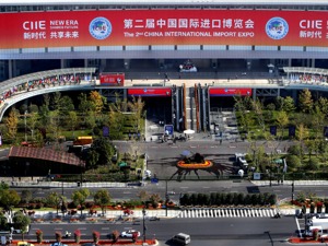 每经专访西蒙电气(中国)总经理张仁余：智慧城市建设为电气行业带来机遇 消费升级让企业重新认识中国市场