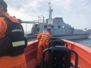 游客印尼潜水三人失踪：搜救员已找到一具遗体