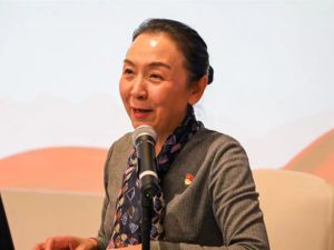 中民投党委学习贯彻十九届四中全会精神