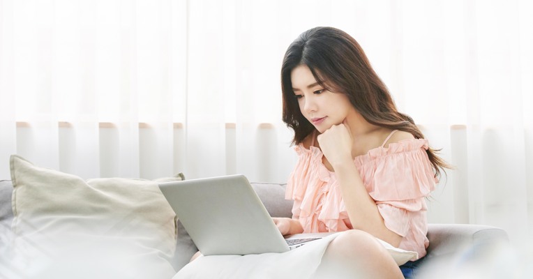 带货经济七成从业者月入不过万 行业没那么赚钱