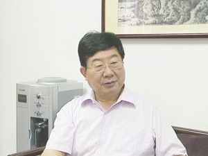 每经专访中国企业研究院执行院长李锦：中国特色社会主义制度图谱是“中国之治”的制度密码所在