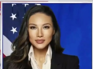 韩裔女歌手全靠简历造假，竟当上美国政府高官！还曾掌管10亿美元预算…