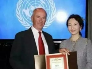 地下水吹成神仙水卖千元！3万人中招，传销团伙狂揽5亿