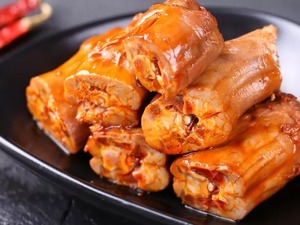 鸭脖巨头周黑鸭正式启动特许经营模式  能否助公司挽回利润下跌趋势？