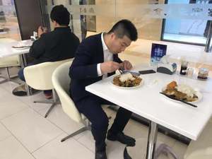 地产营销总“闯”年关| 和裕营销副总孙绍华：卖房子是件特别简单的事