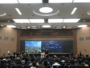 深圳再现大规模土拍：仅十余家房企参与 举牌者寥寥无几