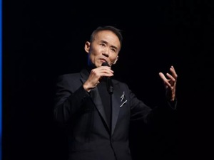 称万科年报“非常好”，王石陷信披漩涡，万科回应：他未掌握内幕信息