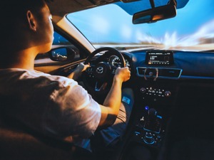 欧盟新规：未来新车需内置酒精测试仪连接口