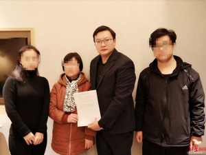 湖南新晃“操场埋尸案”今日开庭 受害人家属：等这一天等太久了