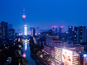 商圈为核，街巷为脉 成都的“后街经济学”