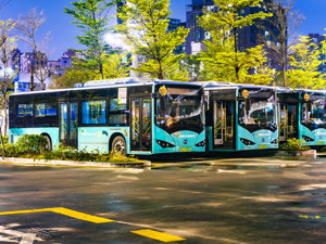 法国城市启用100%氢动力快速公交系统，续航240公里