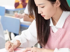 341万人！考研报名人数比去年猛增51万，研究生学历还值钱吗？