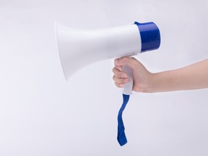 宝塔实业澄清：控股股东未申请破产