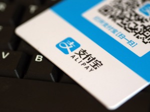 支付宝、游戏账号等成“90后”新遗产，继承人多为父母