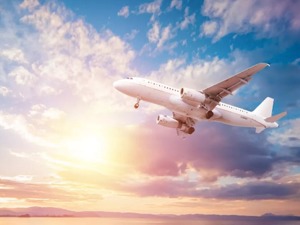 两起空难346条人命，波音CEO被炒！他5年赚的钱，买得下一架737Max