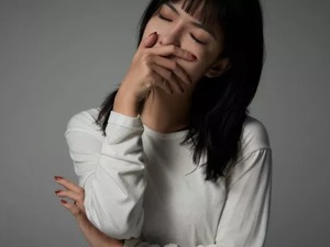 抢票软件成黄牛？不注意就被扣50元，有的还抢不过手动买票…