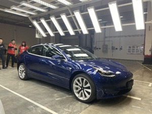 国产Model 3即将交付，马斯克跳舞庆祝