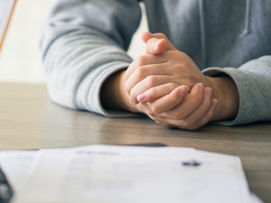 报告 | 全国白领平均月薪8829元 珠海达9465元超广州