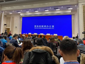 一旦疫情扩大，随时启动像北京小汤山那样的后备医院！各地都已制定了详细预案