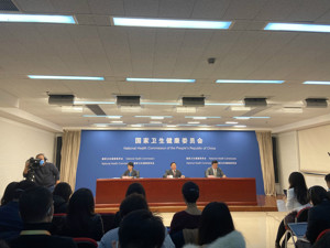 卫健委：已组建7省市医疗队共959人赴武汉