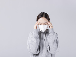 广东口罩企业复工10家日产量76万，江西组织运营商发送健康提醒4900万条…各地工信部门在行动  
