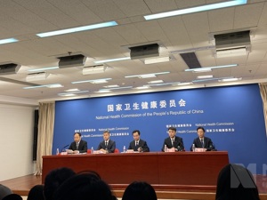 交通部：参与湖北物资运输且未进入武汉市的健康司机，不需隔离14天