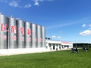 追加1亿元奶粉！中国飞鹤累计捐赠2亿元款物 