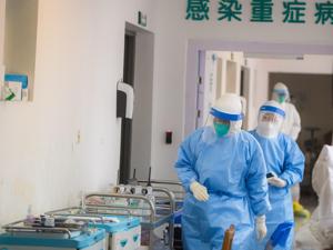 战“疫”实录丨疫情寒冬之下，海底捞等股价承压 餐饮业如何撑下去？