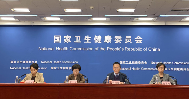 防疫期长时间待在家心理烦躁？卫健委：不要只关注疫情