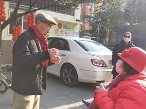成都防疫宣传员：“轮椅姐姐”郭瑞珊