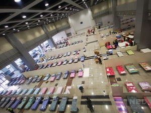 武汉“方舱医院”扩容至11家万余床位