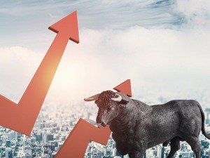 创业板上演绝地反弹！多只创业板ETF两日净值大涨超10%！是高点还是买点？