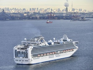 日本隔离一艘游轮，船上3711人，31人检测结果显示：10人确诊感染新冠病毒
