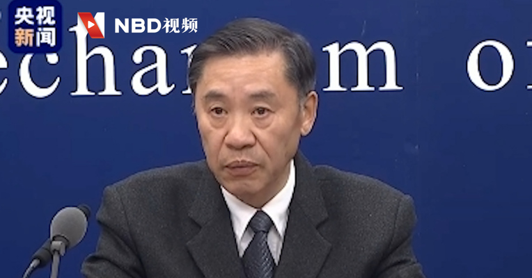 视频 | 湖北疑似病例判断标准为何去掉“肺炎影像学特征”？ 国务院联防联控机制发布会回应每经记者提问