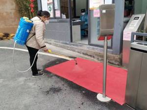 直击抗疫一线的物业人：800次登门排查  外来人员一对一全程“跟踪”