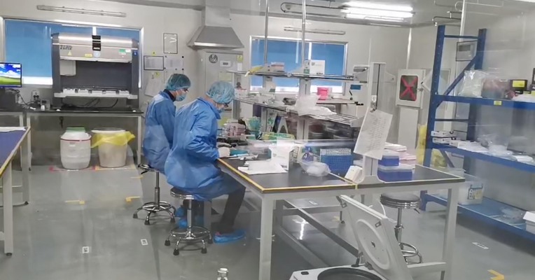 我在武汉·每经记者Vlog（19）：探访新型冠状病毒应急检测实验室