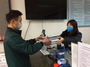 “非接触式”办税 四川邮寄办理发票已服务纳税人1.01万户