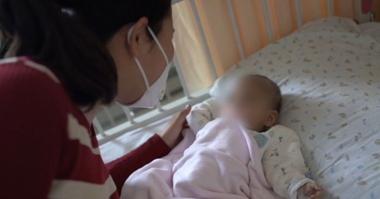 视频｜离开武汉才有一线生机  罕见心脏病婴儿疫区求医记