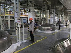 战“疫”生产两手抓 成都邛崃市有序推进复工复产