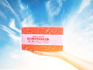 战"疫"实录|疫情防控考验即时配送：平台、商家“砸钱”保供 外卖小哥承压配送
