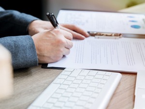卫宁健康拟发行不超14亿元可转债 募资加码智慧医疗 
