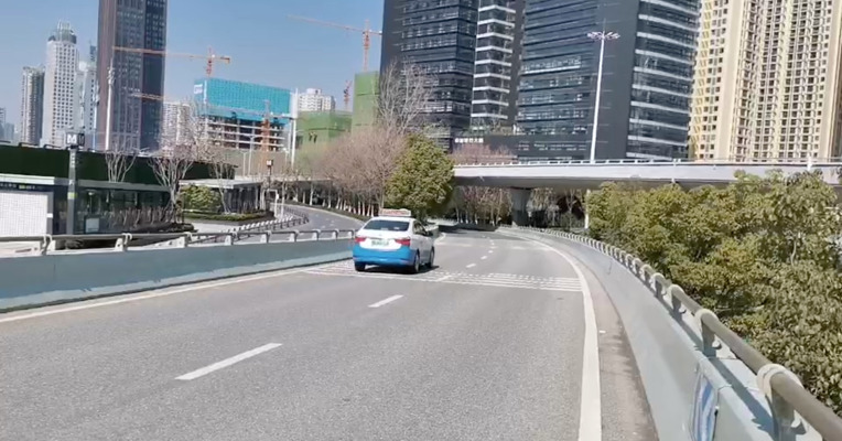 我在武汉·每经记者Vlog（29）：全面加强交通管控 打赢疫情防控阻击战