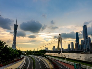 广东省鼓励广州、深圳进一步放宽汽车摇号和竞拍指标