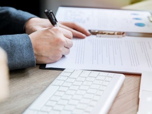 中核钛白拟定增募资16亿 控股股东全额认购触发要约收购义务  