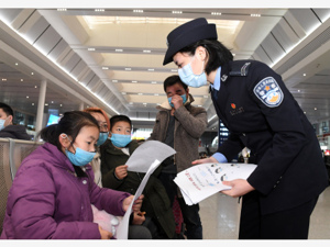 分区分级管理后，高风险区人员能否进入低风险区？卫健委这样回应……
