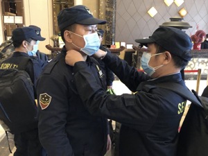 物业战疫| 万科一线抗疫人