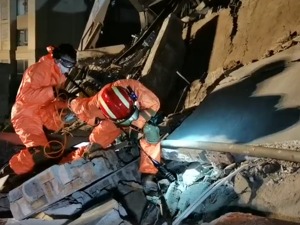 泉州倒塌酒店现场已救出38人