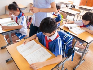 多地定下开学时间！有网友不舍“最长寒假”，教育部给出开学三大条件
