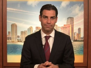 美国迈阿密市市长苏亚雷斯宣布感染新冠肺炎