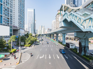 湖北恩施今日起机动车限时限号通行